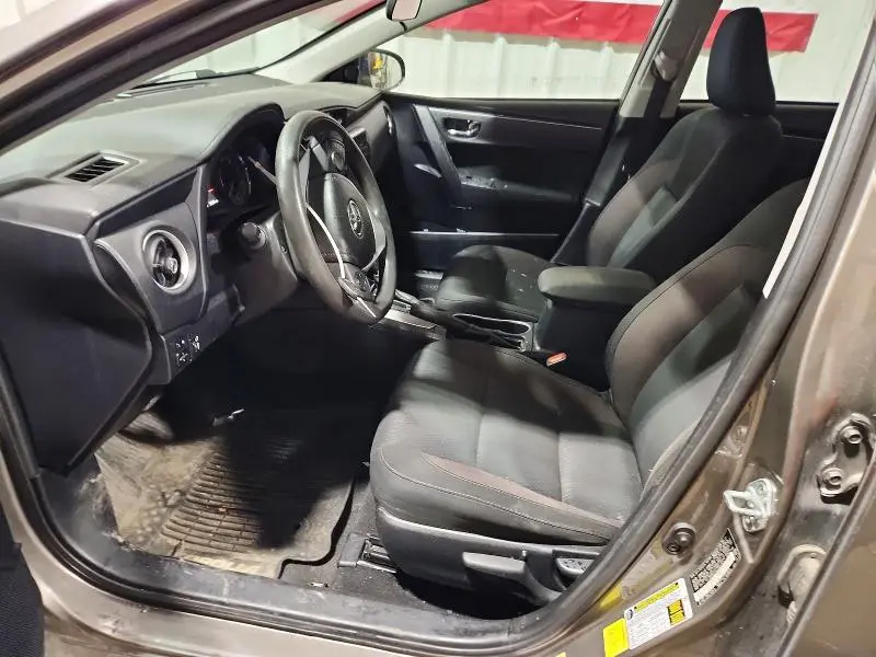 2017 TOYOTA COROLLA LE  