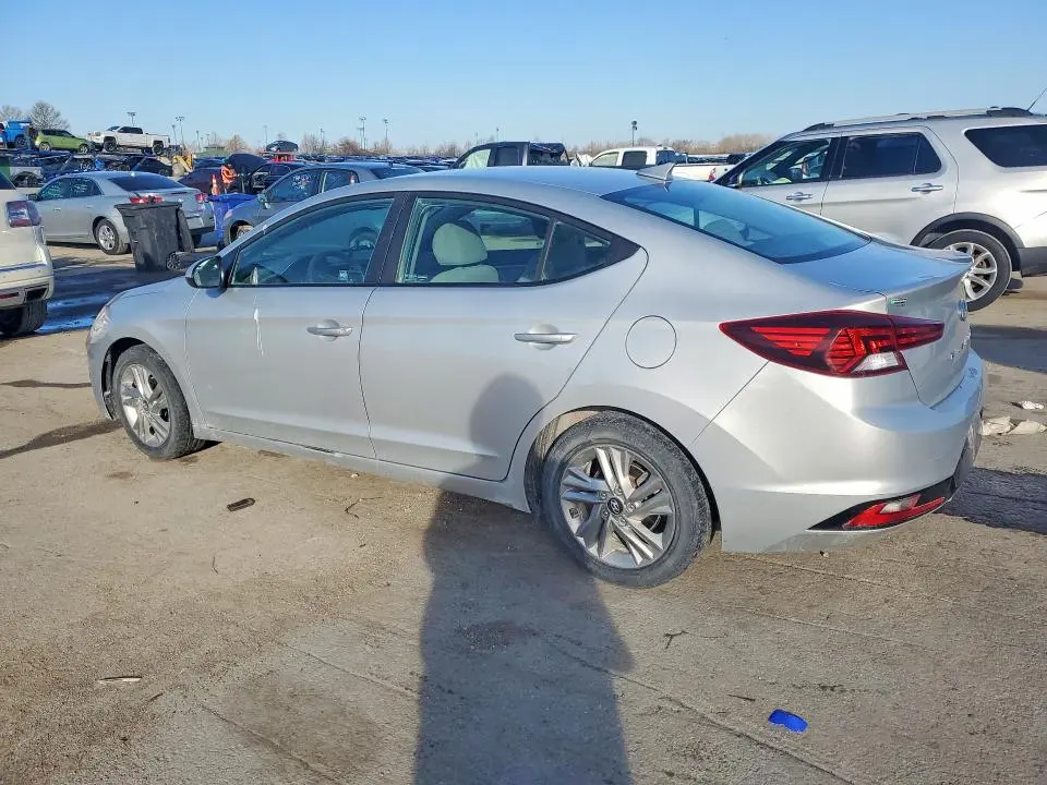 2019 HYUNDAI ELANTRA SEL  