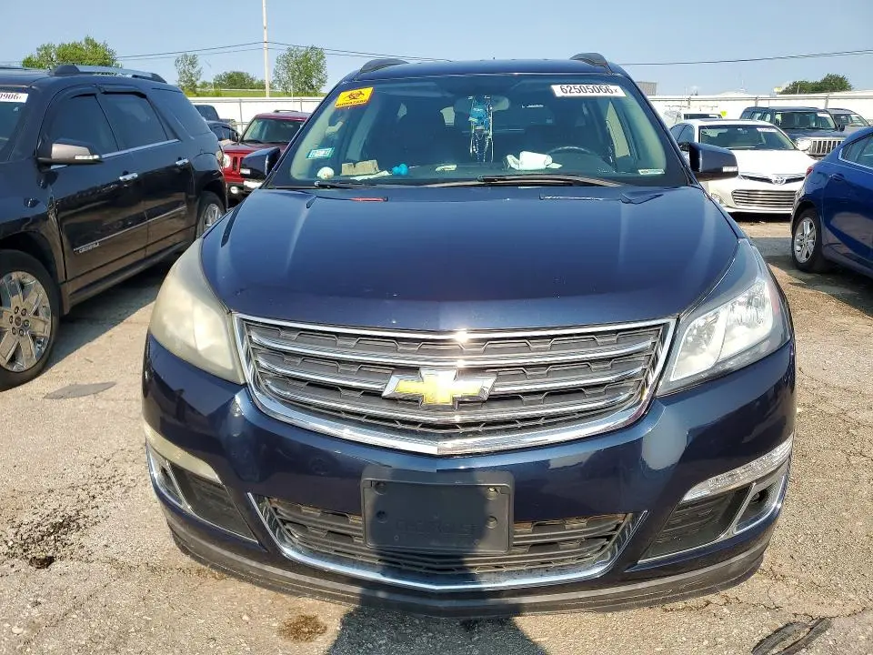 2015 CHEVROLET TRAVERSE LT  