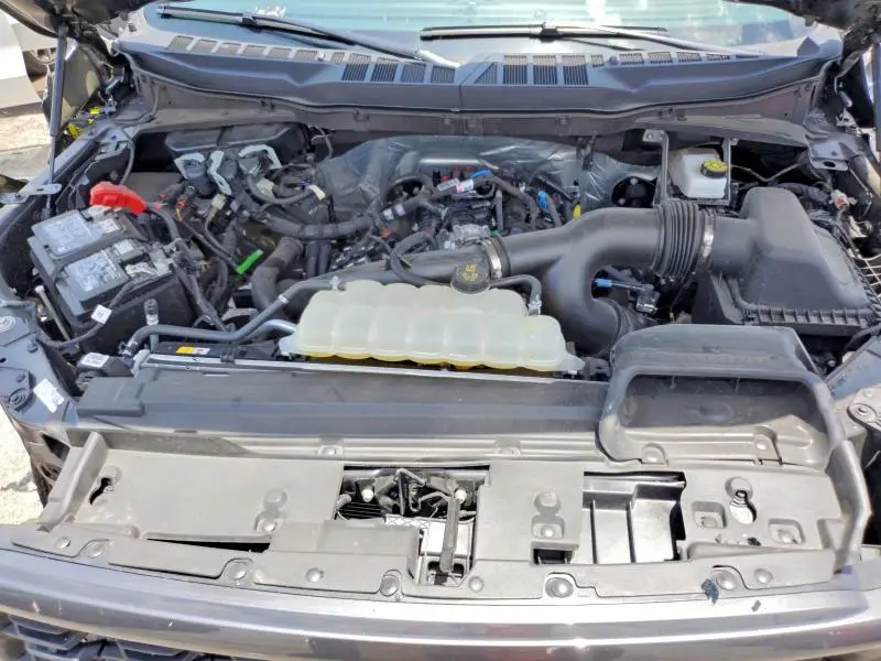 2025 FORD F150 STX  