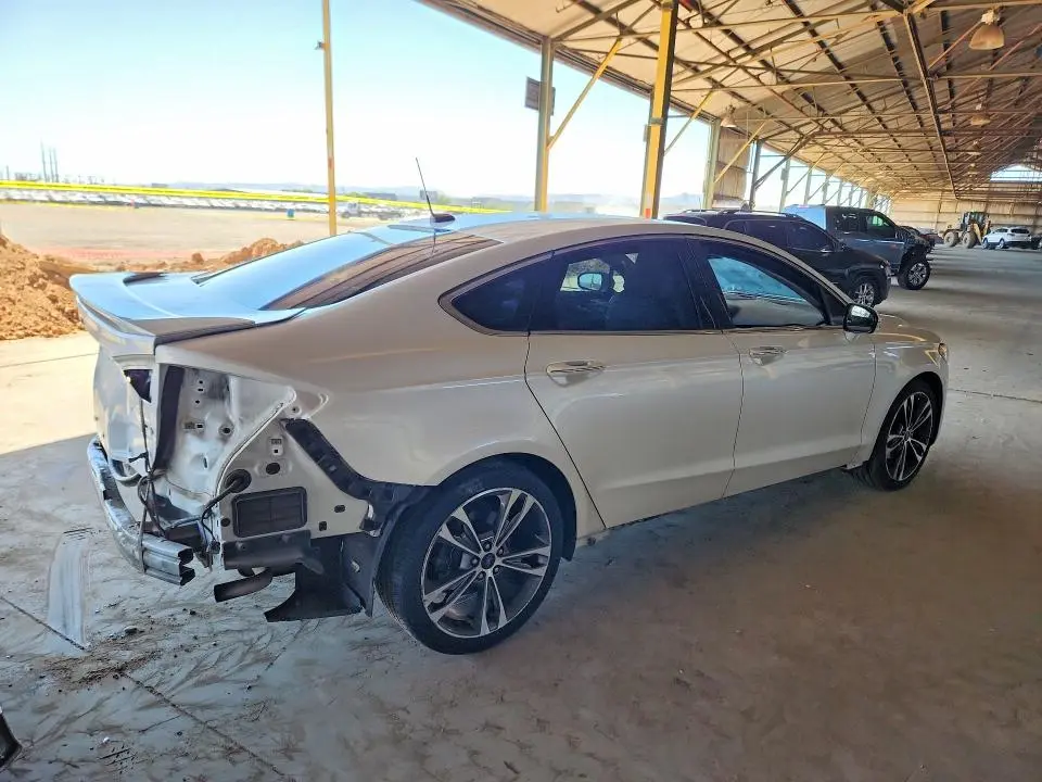 2017 FORD FUSION TITANIUM  