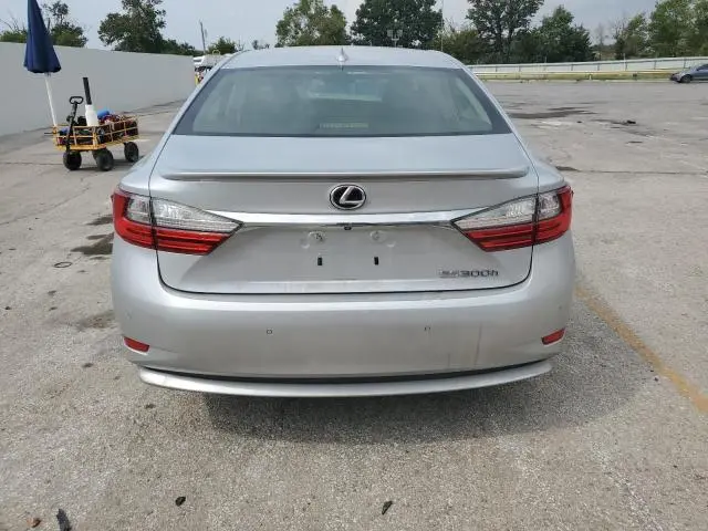 2016 LEXUS ES 300H  