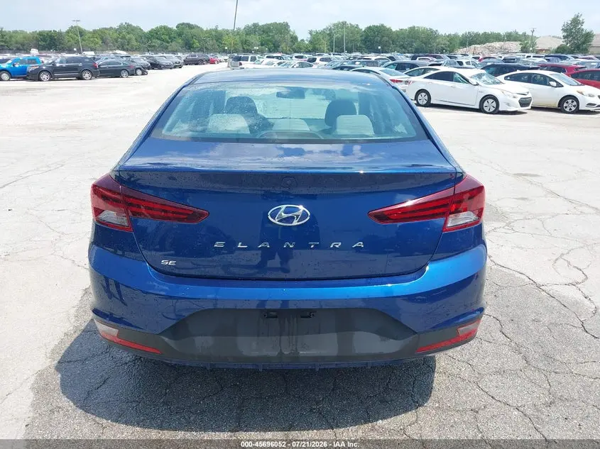 2020 HYUNDAI ELANTRA SE