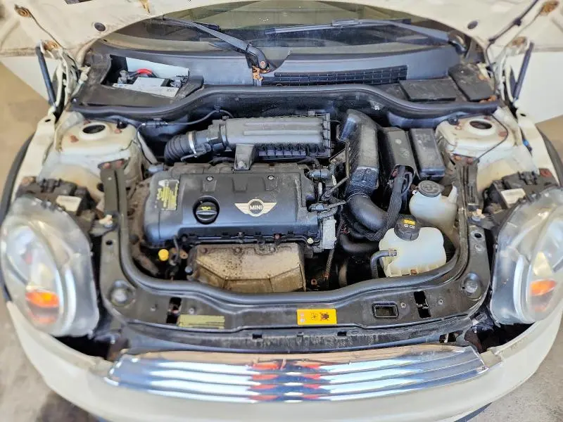 2013 MINI COOPER   