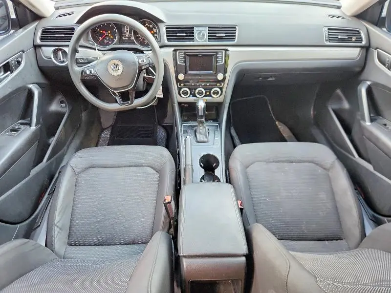 2016 VOLKSWAGEN PASSAT S  