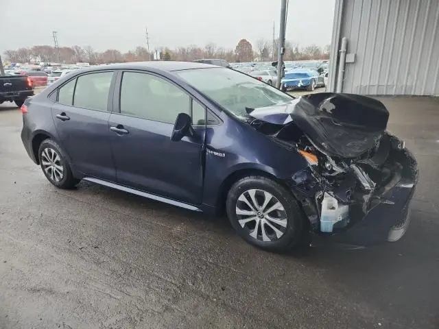 2021 TOYOTA COROLLA LE  