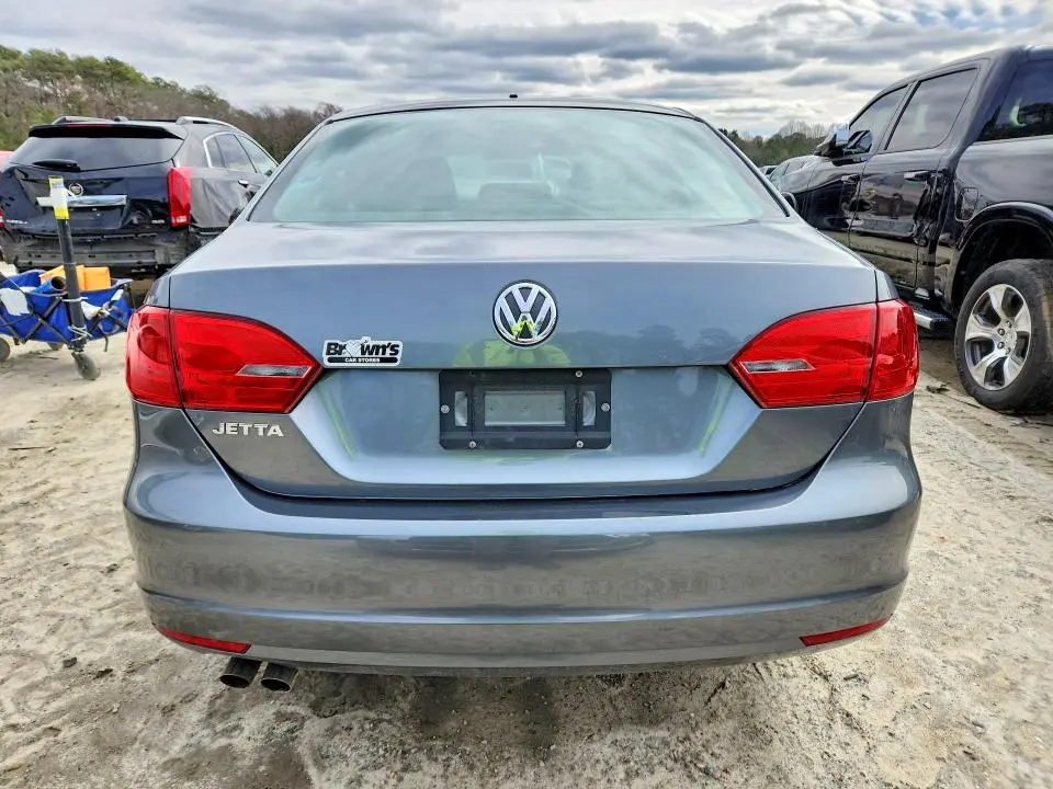 2014 VOLKSWAGEN JETTA BASE  