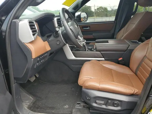 2024 TOYOTA TUNDRA CREWMAX PLATINUM  