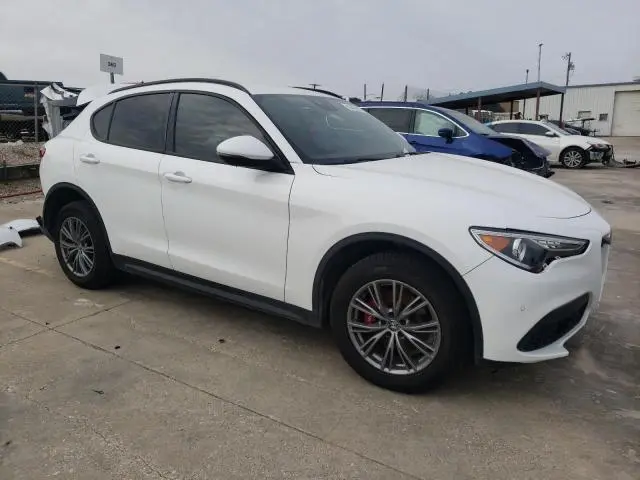 2022 ALFA ROMEO STELVIO 