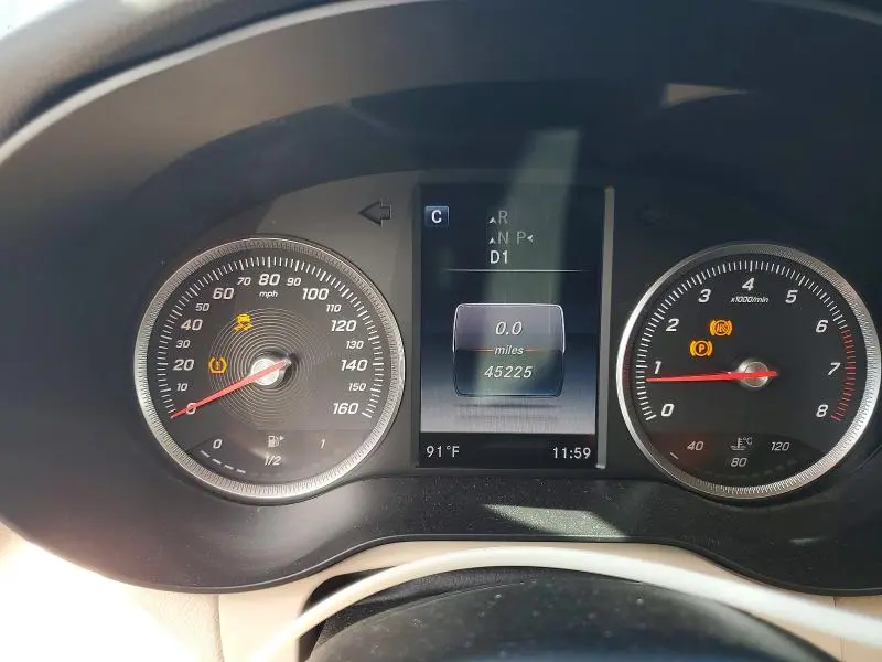 2016 MERCEDES-BENZ GLC 300  