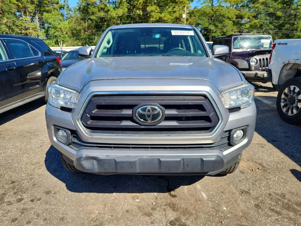 2021 TOYOTA TACOMA SR5 V6  