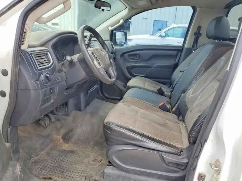 2017 NISSAN TITAN S  