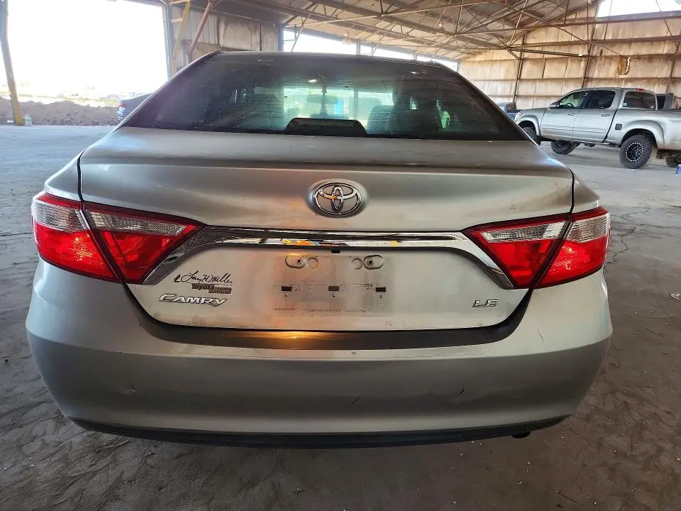 2017 TOYOTA CAMRY LE  