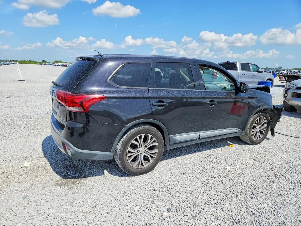 2016 MITSUBISHI OUTLANDER ES  