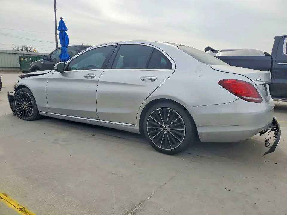 2020 MERCEDES-BENZ C 300  
