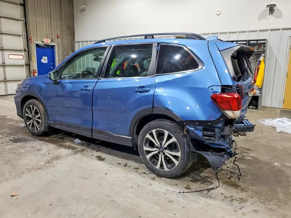 2021 SUBARU FORESTER LIMITED  