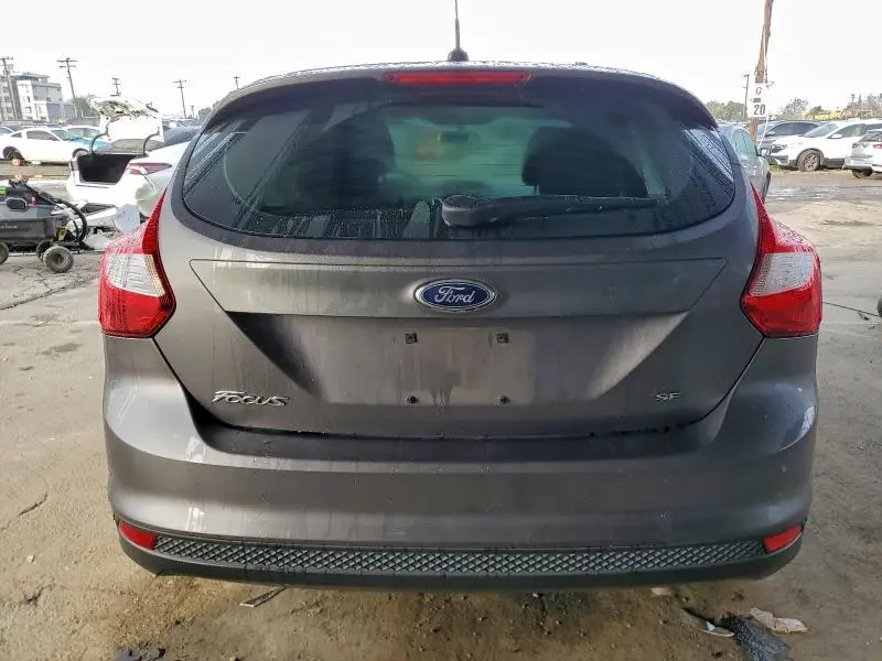 2013 FORD FOCUS SE  