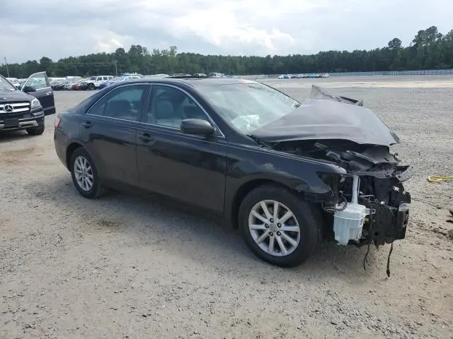 2011 TOYOTA CAMRY SE  