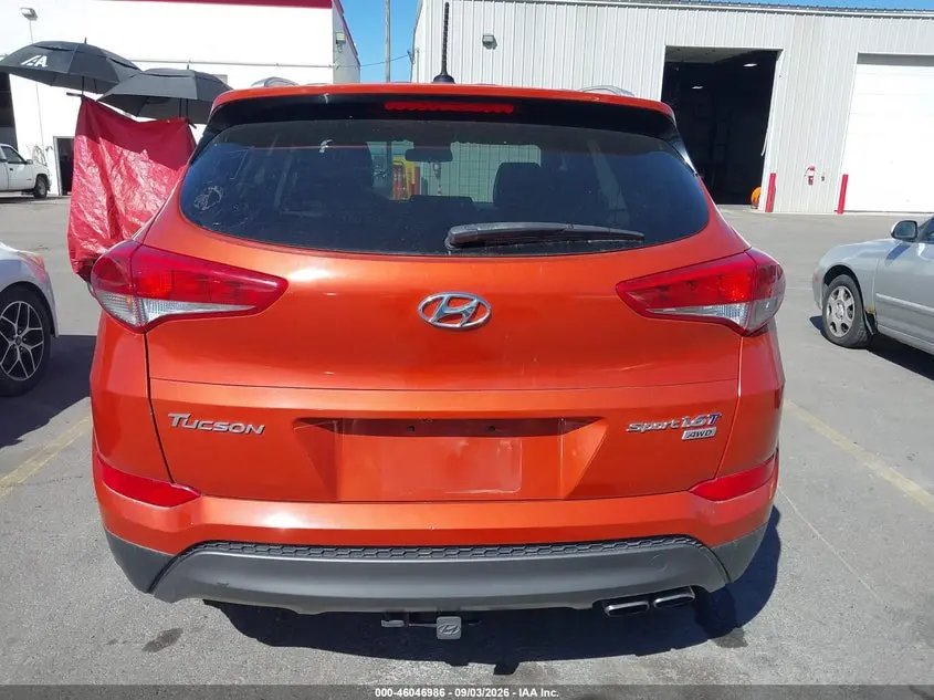 2016 HYUNDAI TUCSON SPORT