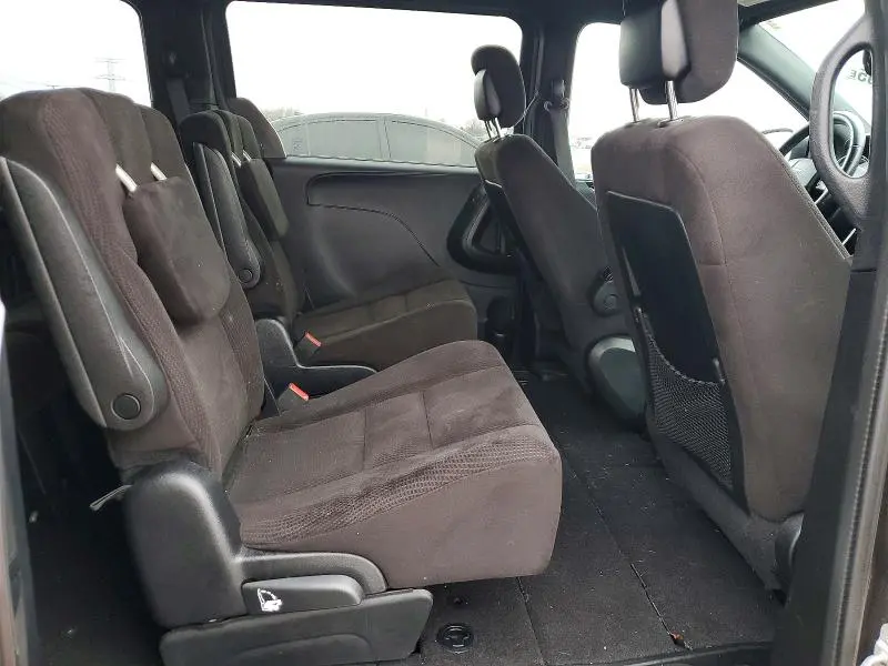 2014 DODGE GRAND CARAVAN SE  