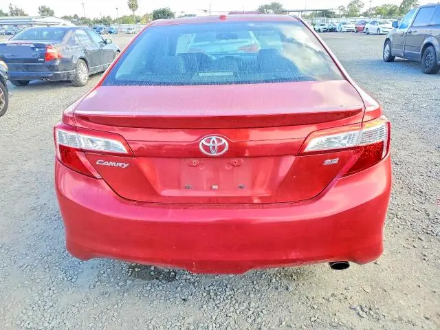 2012 TOYOTA CAMRY SE  
