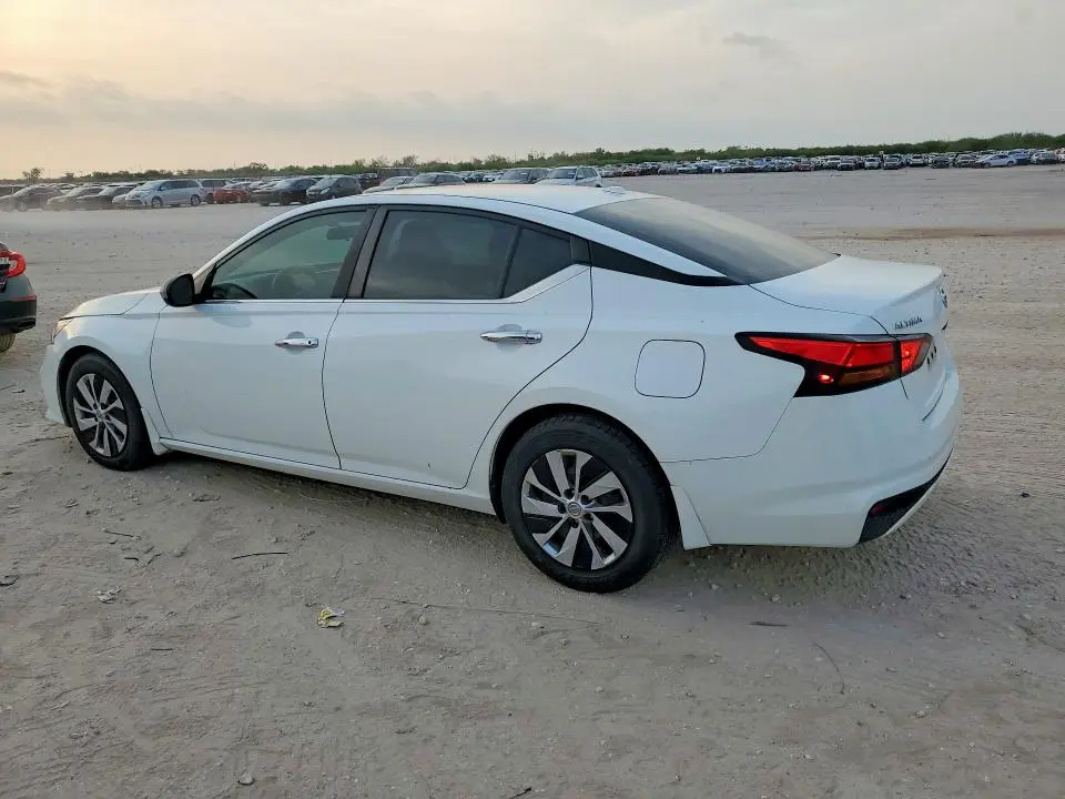 2019 NISSAN ALTIMA S  