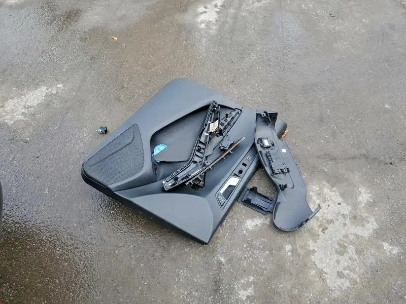 2011 AUDI Q5 PREMIUM  