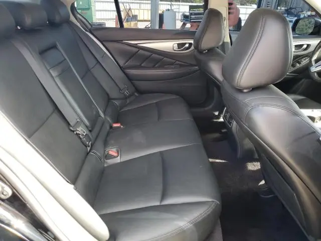 2019 INFINITI Q50 LUXE  