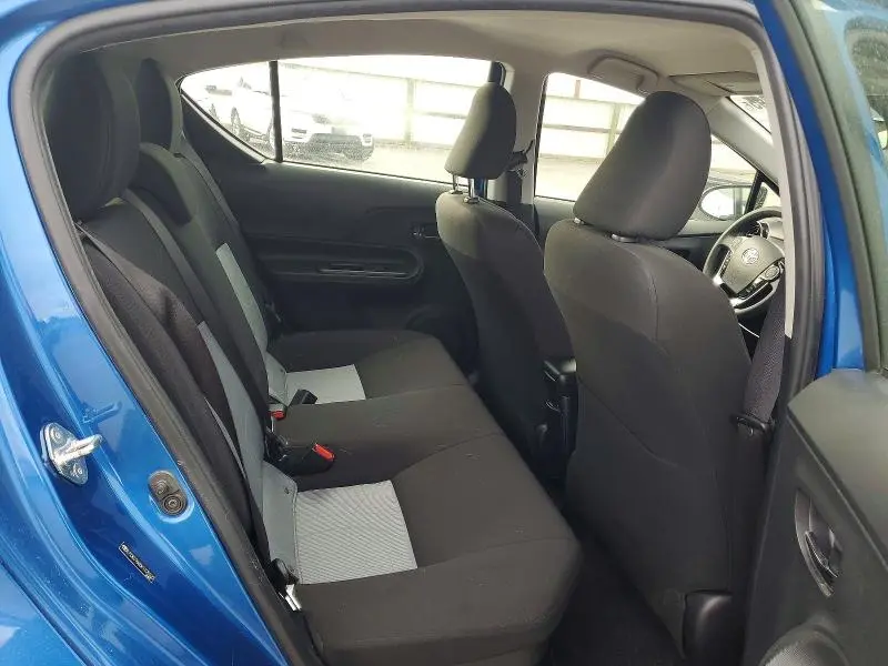 2019 TOYOTA PRIUS C L  