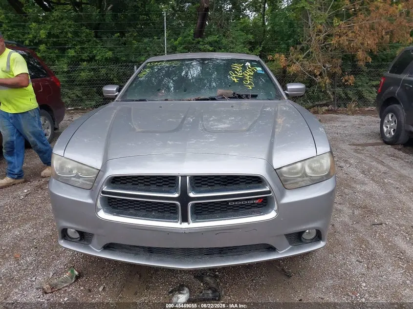 2014 DODGE CHARGER SE