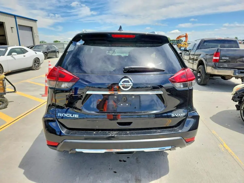 2017 NISSAN ROGUE S  