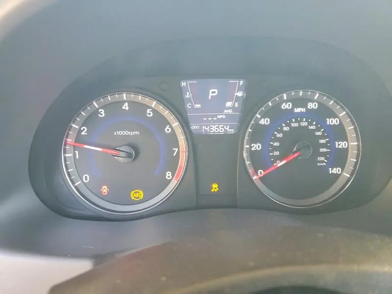 2013 HYUNDAI ACCENT GLS  