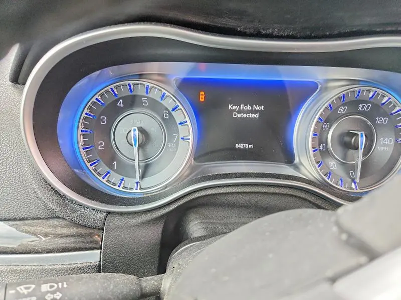 2016 CHRYSLER 300 LIMITED  