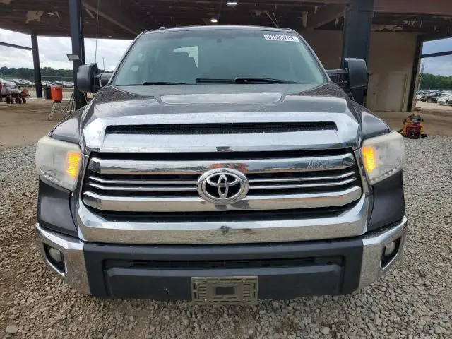 2016 TOYOTA TUNDRA CREWMAX SR5  
