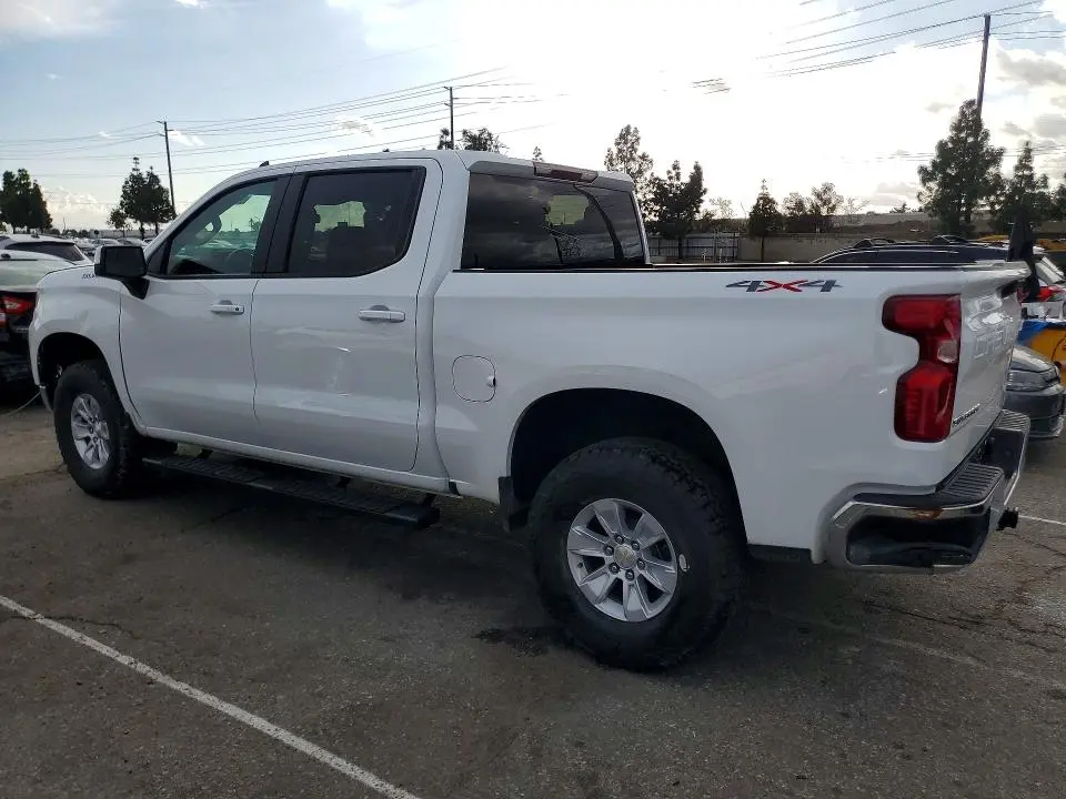 2025 CHEVROLET SILVERADO C1500 LT  