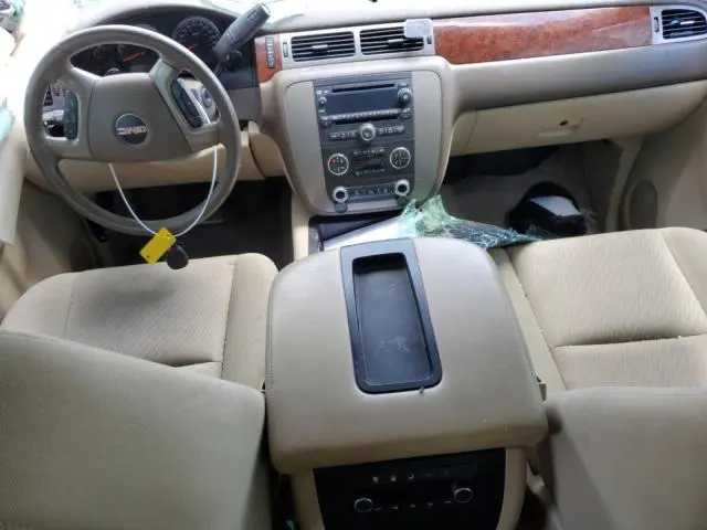 2012 GMC YUKON SLE  