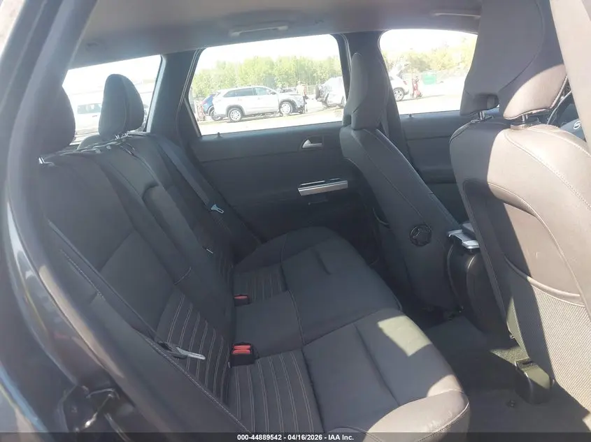 2011 VOLVO V50 T5/T5 R-DESIGN