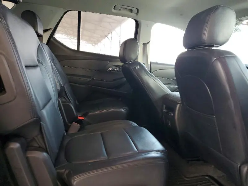 2019 CHEVROLET TRAVERSE LT  