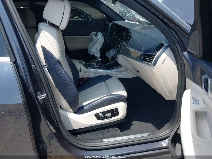 2019 BMW X7 XDRIVE50I