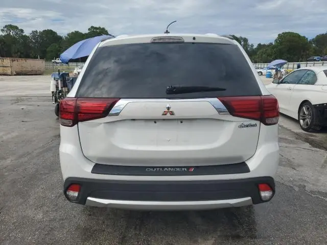 2016 MITSUBISHI OUTLANDER SE