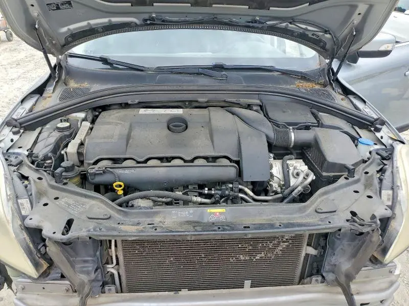2012 VOLVO XC60 T6  