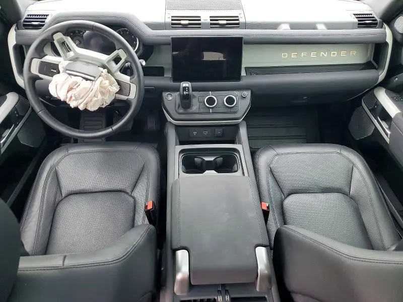 2023 LAND ROVER DEFENDER 130 SE  