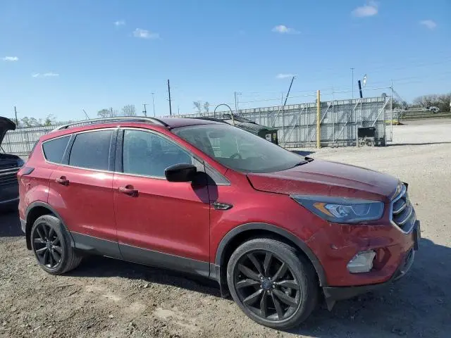 2019 FORD ESCAPE SE  
