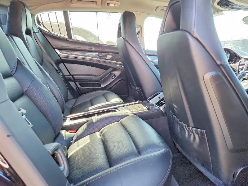2015 PORSCHE PANAMERA SE HYBRID  
