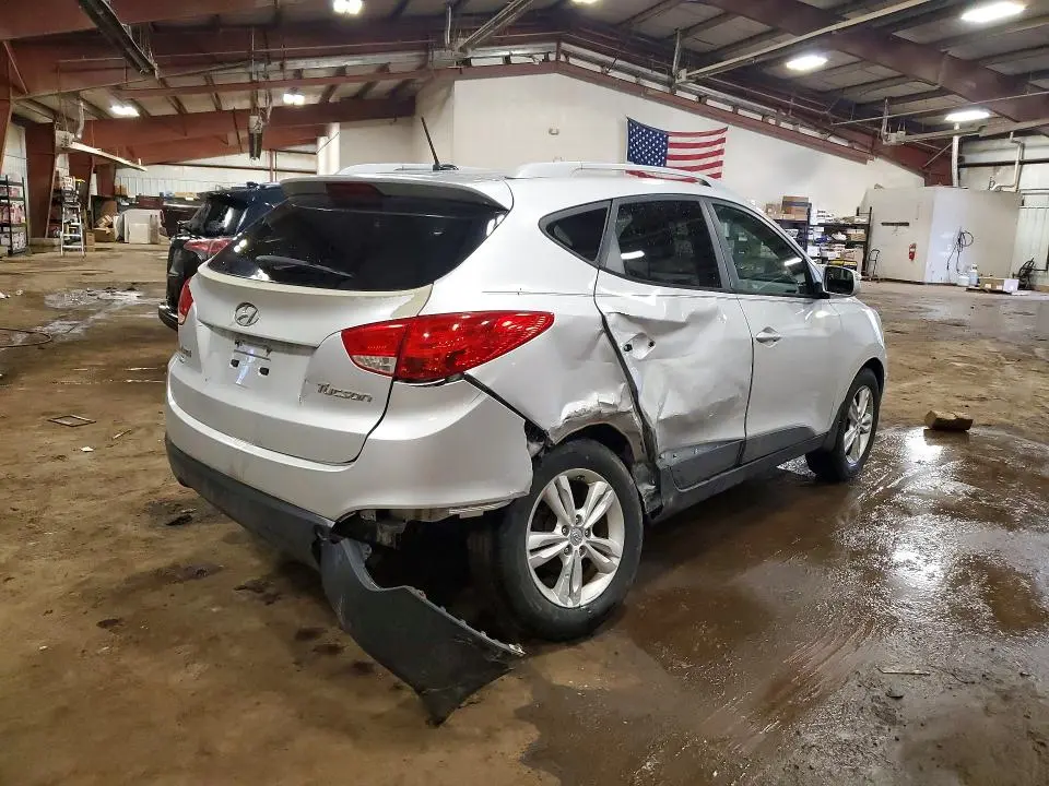 2013 HYUNDAI TUCSON GLS  