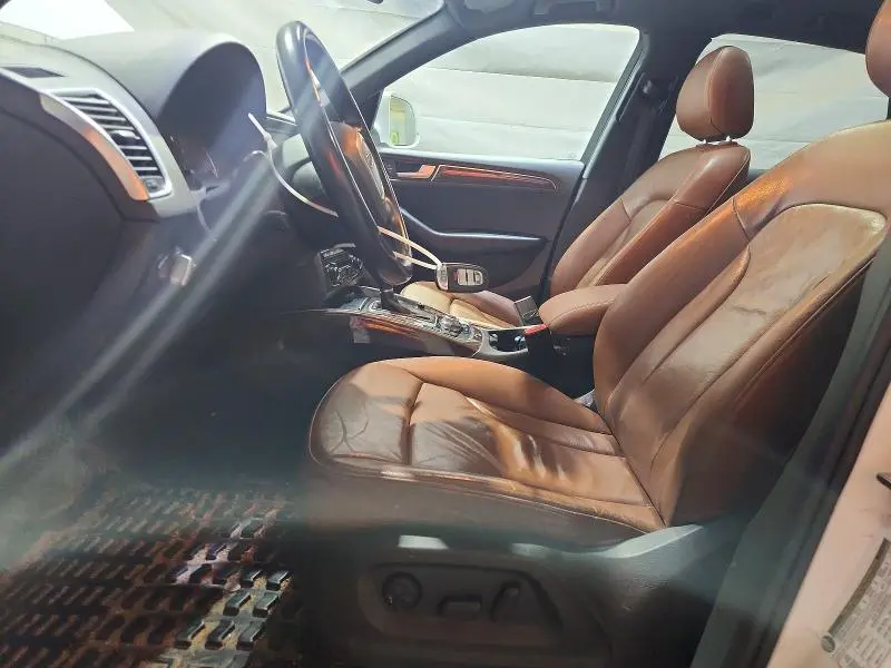 2011 AUDI Q5 PREMIUM PLUS  