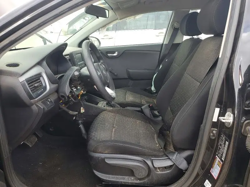 2018 KIA RIO LX  