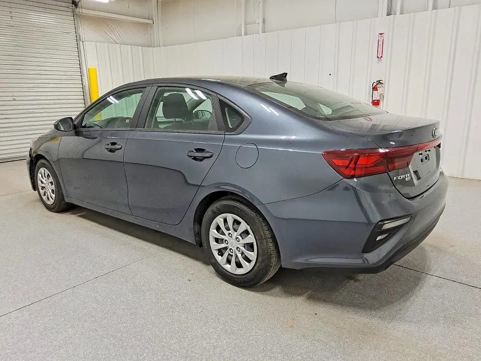 2021 KIA FORTE FE  