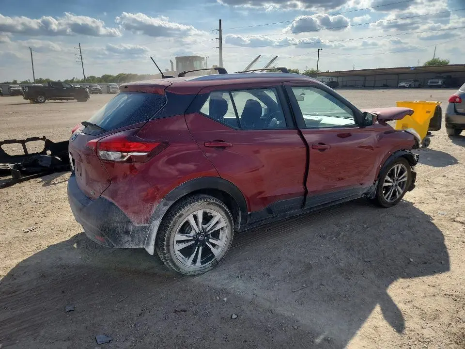 2018 NISSAN KICKS SV  