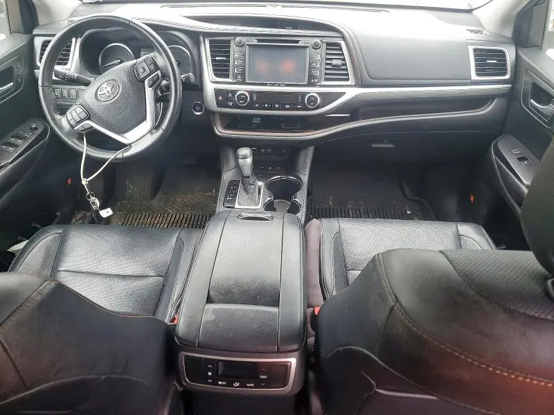 2017 TOYOTA HIGHLANDER LIMITED  